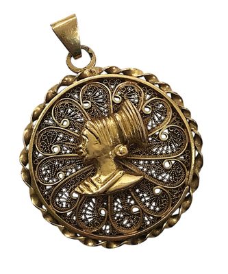 MEDAILLON PENDENTIF en or 750/1000 à décor filigrané et orné… - Photo 1