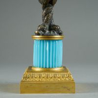 Petite coupe ou vide-poches en bronze à patine brune et doré… (photo 3)