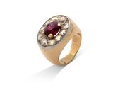 Bague ovale en rubis et diamants