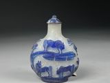 chinese blue and white porcelain snuff bottle