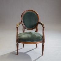Suite de quatre fauteuils à dossier médaillon en cabriolet e… (photo 2)