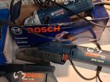 many tools that are sitting on a table