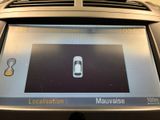 a picture of a picture of a car on the screen