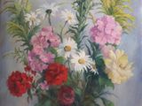 une peinture de fleurs dans un vase sur une table
