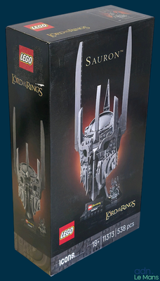 a box with a lego model of a sci - fiorer