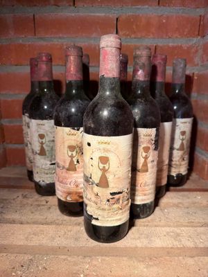 12 bouteilles Château CLERC-MILON, 5° cru Pauillac 1975 (ea,…
