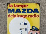 a sign that says mazdda eclairage radio on it