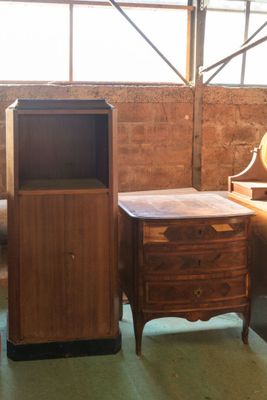 Meuble de rangement en bois de placage ouvrant à deux vantau…