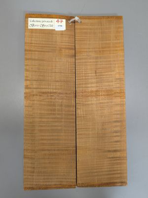 Fond en deux parties en érable pour violon, ~39,5cm