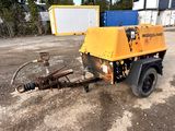 une petite machine qui se trouve dans la terre