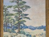 un tableau représentant un arbre solitaire dans un champ, avec des collines en arrière-plan