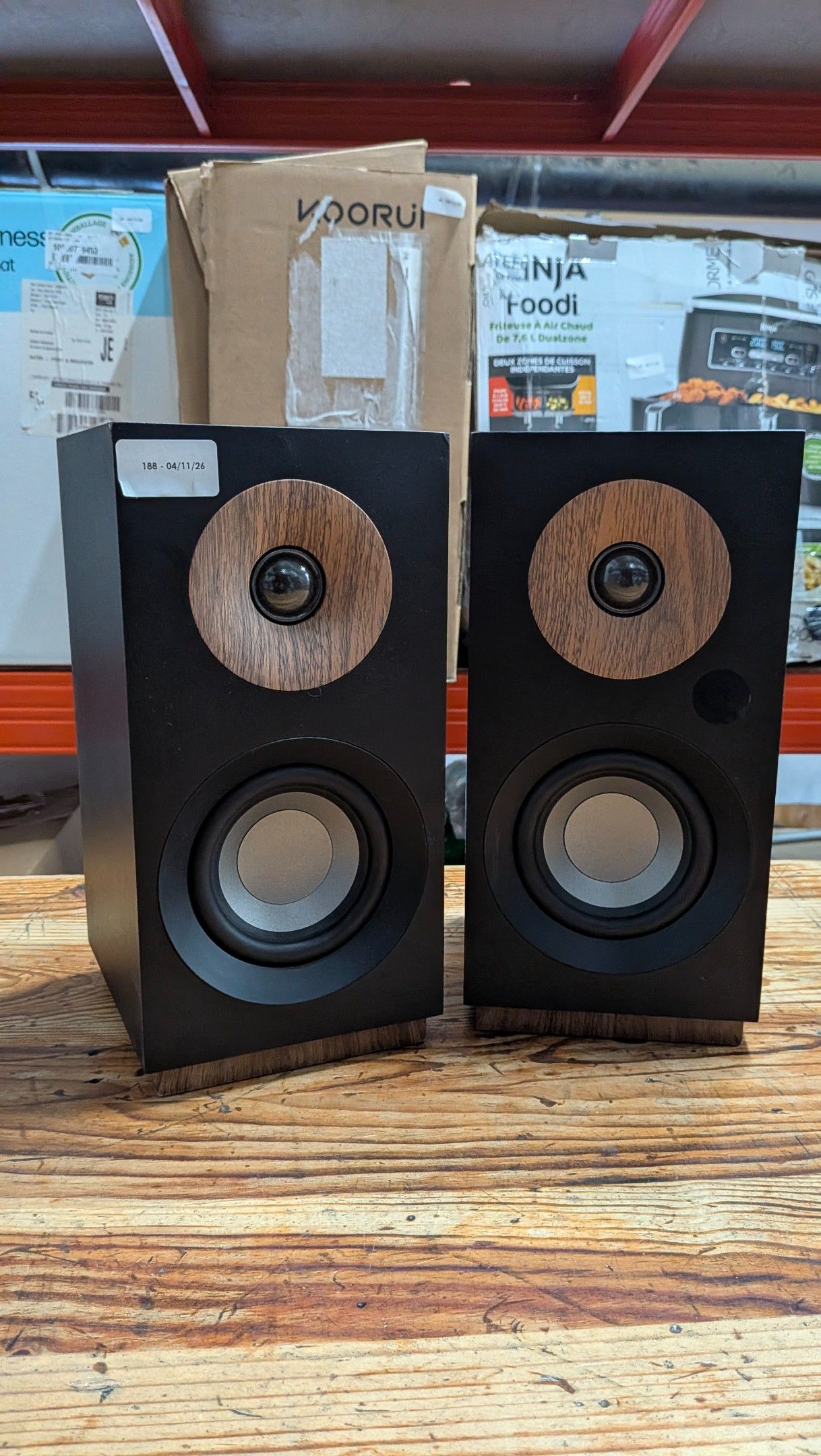 PAIRE D4ENCEINTE JAMO - TVA RECUPERABLE