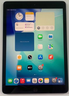Ipad 8, 128Go, Santé Batterie 97%, débloqué iCloud, en bon é…