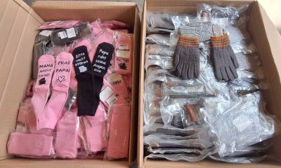 179 / 1 palette de 188 kg de gants, chaussettes, prote…