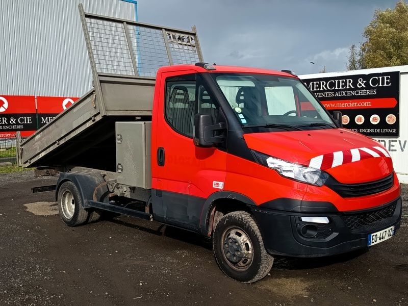 CTTE IVECO DAILY 35C12 BENNE AVEC COFFRE ACIER DIESEL - 1477…
