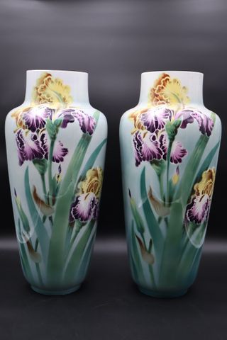 SAINT AMAND – HAMAGE – Paire de grands vases en céramique émaillé...