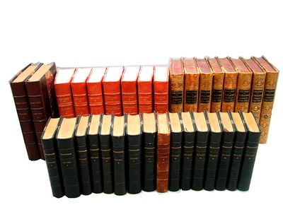[Théâtre]. Ensemble de 4 ouvrages en 33 volumes.