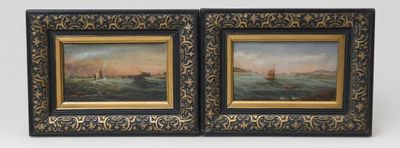 paire de peintures à l'huile représentant des navires dans un paysage