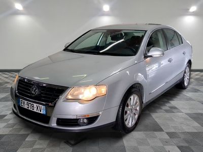 VOLKSWAGEN - PASSAT 2.0 16S FSI 150 CONFORT - ES - Mise en s…