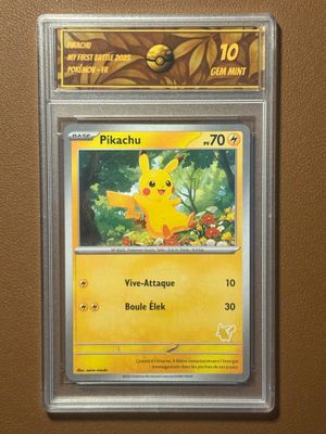 une carte Pokémon sur laquelle figure une image de Pikachu