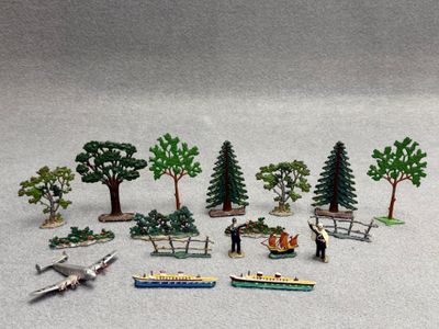 Eléments de décoration pour modèle reduit.