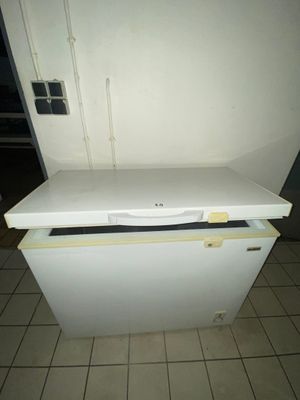 Congélateur coffre VALBERG