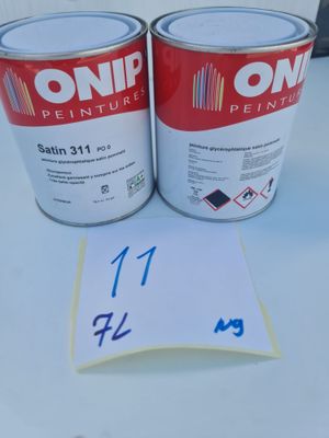 Ensemble comprenant 2 bidons de peinture ONIP Satin 311, pei…