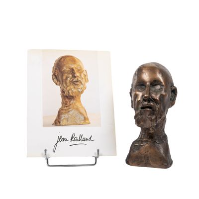 une image représentant un buste en bronze d'un homme, à côté d'une photo du visage d'un homme