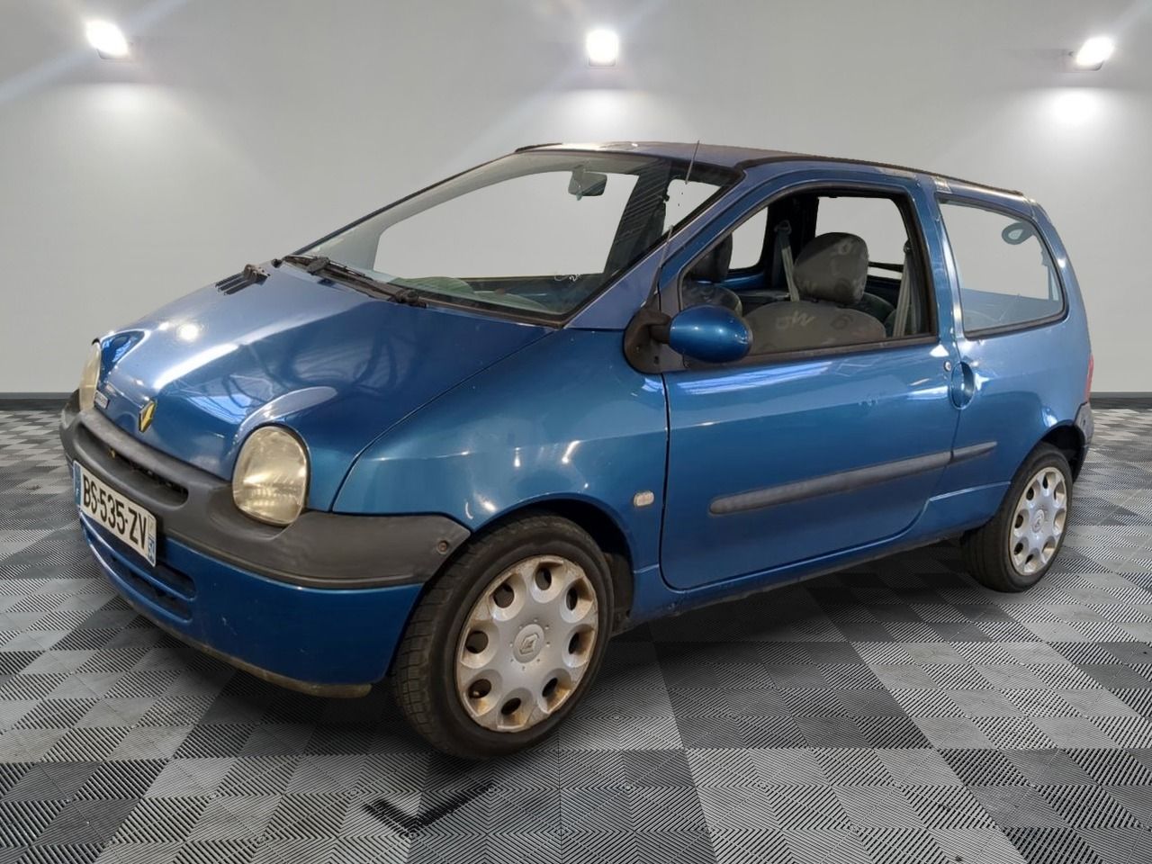 RENAULT - TWINGO 1.2I - ES - Mise en service: 27/01/2005 - V…