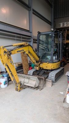Mini-pelle sur chenilles caoutchouc KOMATSU PC26MR - Photo 1