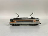 une image représentant un petit train sur un fond blanc