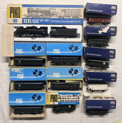 PIKO – GDR Lot de matériels roulant en boites d ‘origines comprenant u - Photo 1