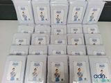 plusieurs paquets de préservatifs posés sur une table