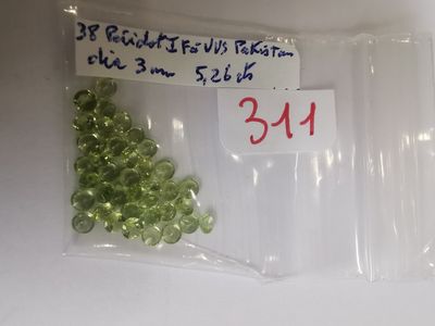 PERIDOT IF à VVS Nbr 38 Pakistan rond 3 5,26ct