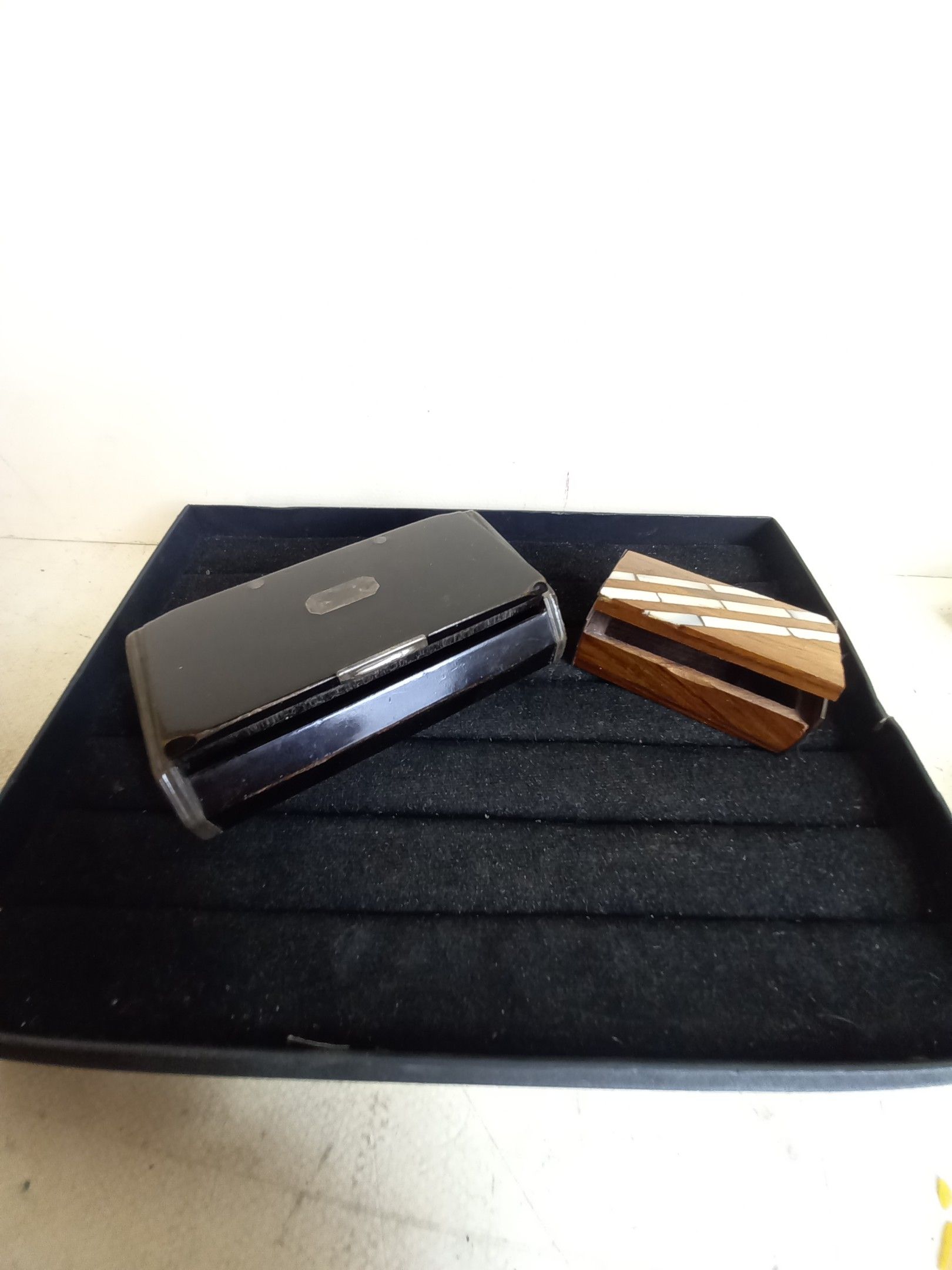 Objets d'art & Curiosités