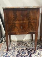 Petite commode deux tiroirs en acajou et placage d'acajou fl… (photo 2)