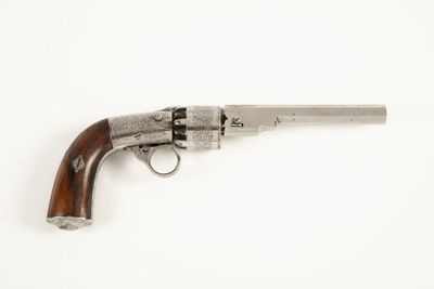 Curieux révolver de transition belge à percussion par Colley…