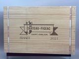 Château - Figgec Saint-Emilio, dans un coffret à vin avec couvercle en bois