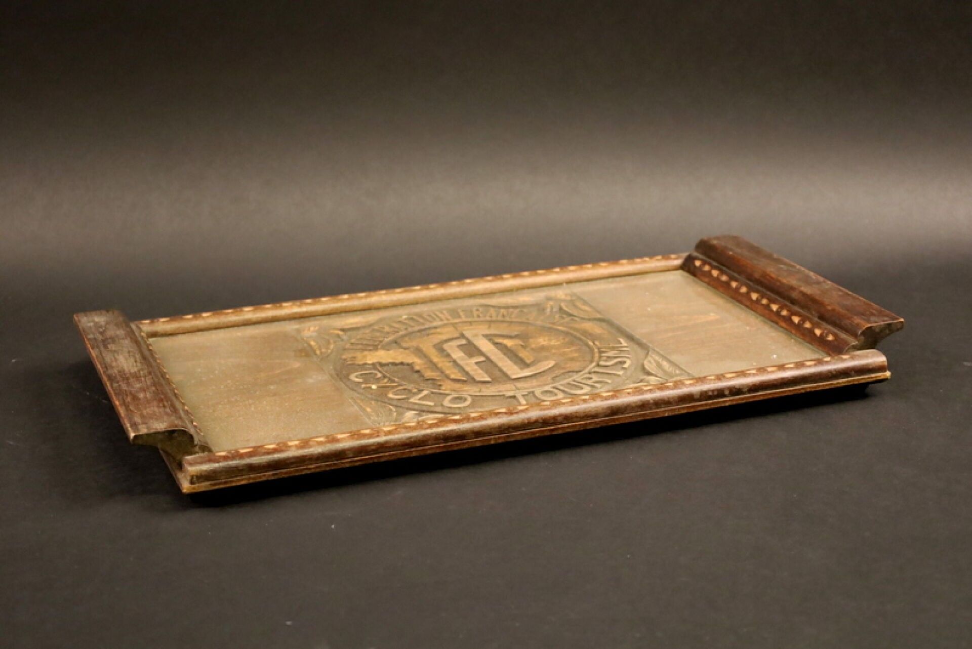 Objets d'art & Curiosités