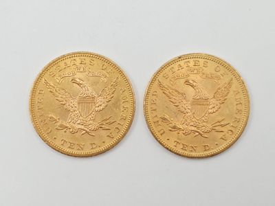 deux souverains d'or, dont l'un est orné d'un aigle et l'autre d'un oiseau