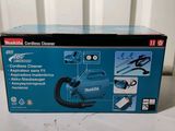 the box of the cordless cordless cleaner is open