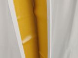 deux carottes emballées dans un sac en plastique