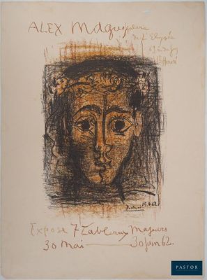 l'image d'un dessin du visage d'une femme sur un morceau de papier