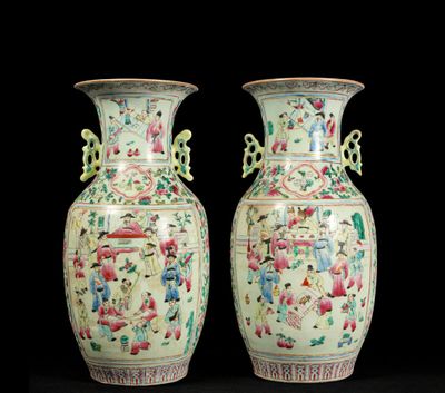 Paire de vases chinois de Canton, famille rose, 19e siècle