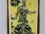 un tableau représentant une femme en robe verte tenant une fleur
