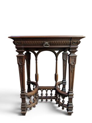 une image d'une table en bois sur fond blanc