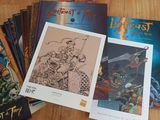 un grand nombre de livres posés sur une table
