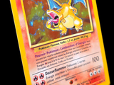 un carton jaune sur lequel figure l'image d'un dragon