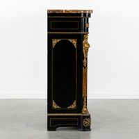 Armoire à deux portes de style Boulle, en bois noirci, laito… (photo 5)