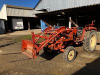 Tracteur agricole Massey Ferguson 421 -